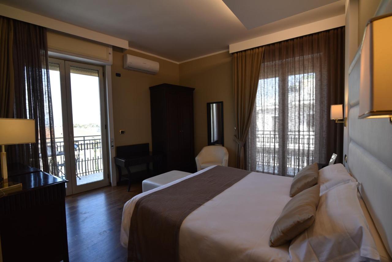 Hotel Palma Pompei Ngoại thất bức ảnh